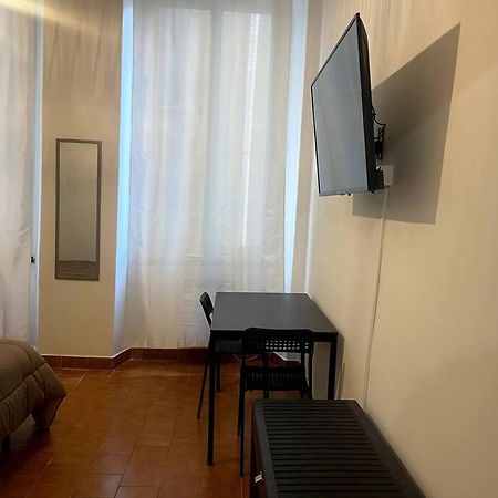 Ridi Che Ti Passa In Vico Lavagna Apartman Genova Kültér fotó