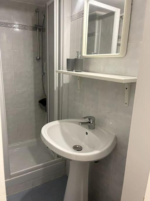 Ridi Che Ti Passa In Vico Lavagna Apartman Genova Kültér fotó
