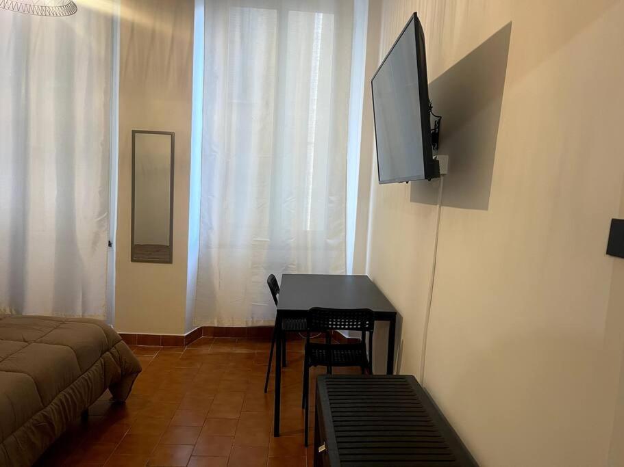 Ridi Che Ti Passa In Vico Lavagna Apartman Genova Kültér fotó